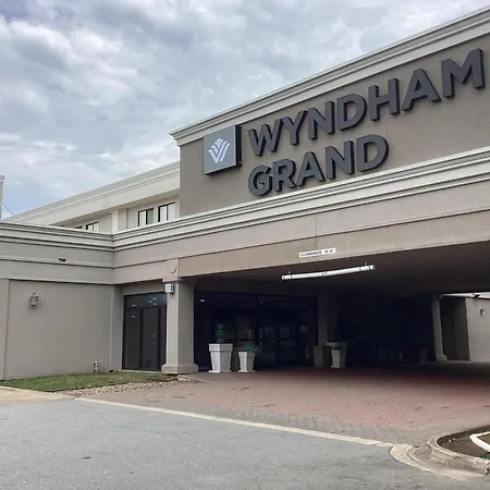 Wyndham Grand Executive Center Little Rock Airport-2